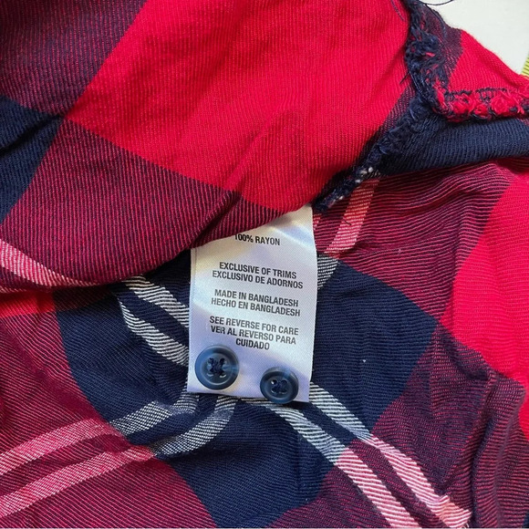 Woolrich Red White & Navy Blue Plaid Button Down Shirt Large Women’s - Picture 9 of 10